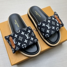 Louis Vuitton Slippers